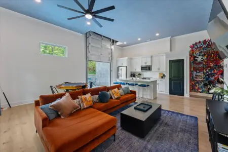 09e10200 93ad 42 KLbe2