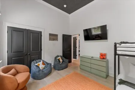 0d7f5fb4 0faa 43 f sD