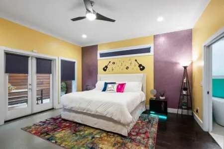 243bcb8e 5185 4b YJ9kE