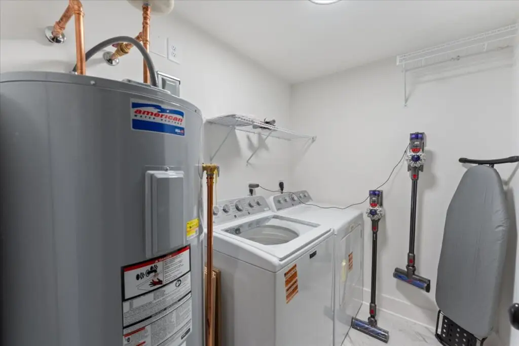 25df2488 f2db 42 kfA5S