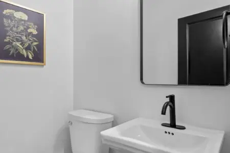 2833336b 390c 45 JVtfY