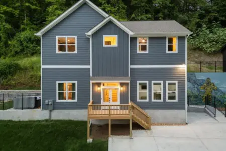 43f01252 9454 4f F5ovD