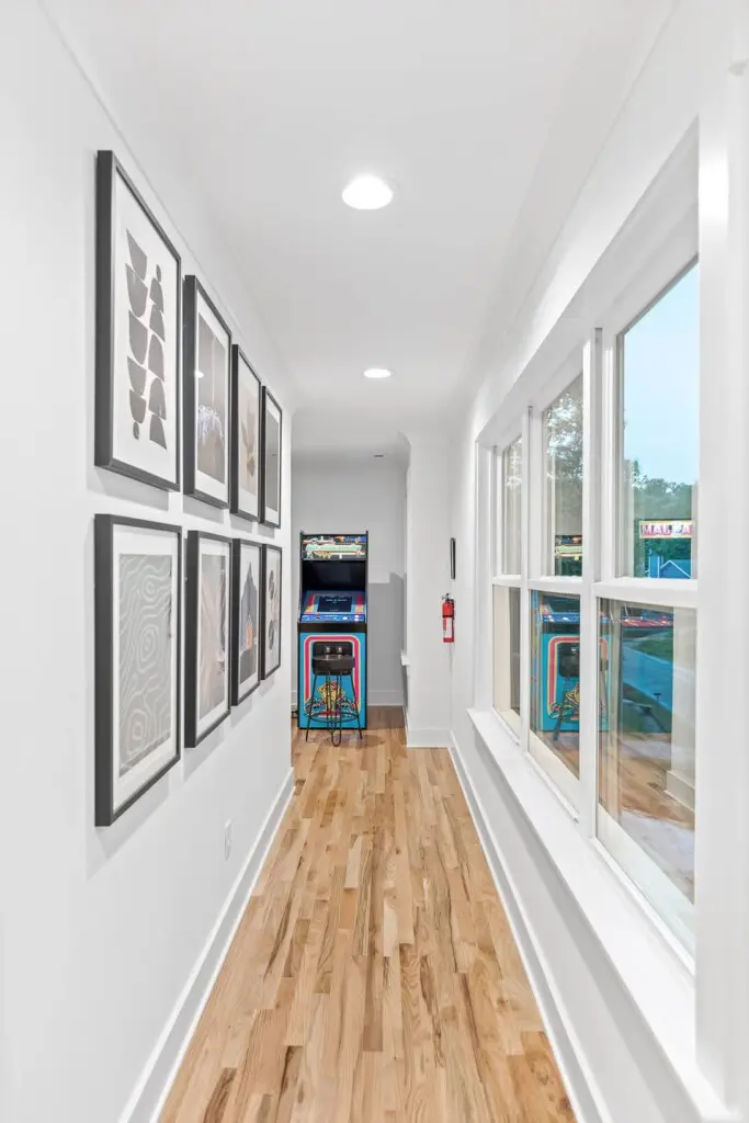 548b52f7 f9fa 4f b2ic