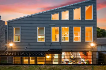 7636ce28 231f 48 KpVGq