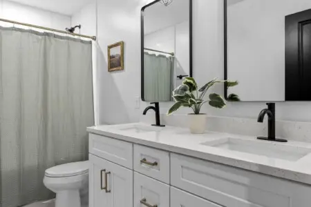 804bab6f ad51 4b c9Abl