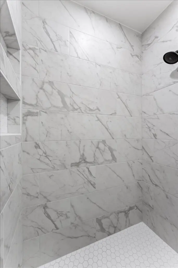 85847fd4 12f0 41 ifydV