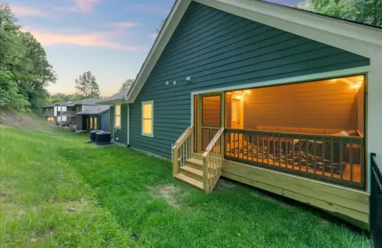 89305e64 c2f2 49 bZVMB