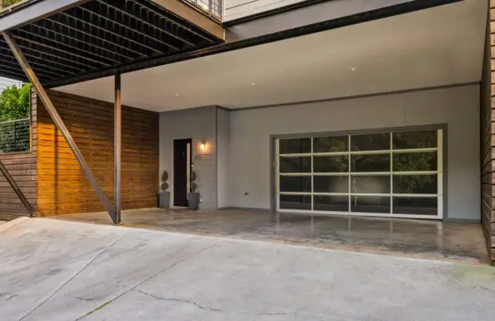 999b0447 26c6 47 4SgB8