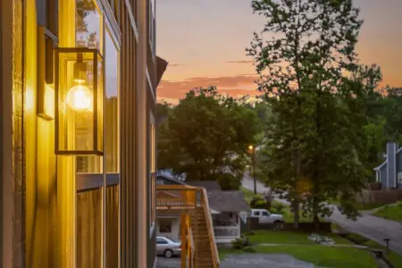 a619336f 32c8 41 7uk60