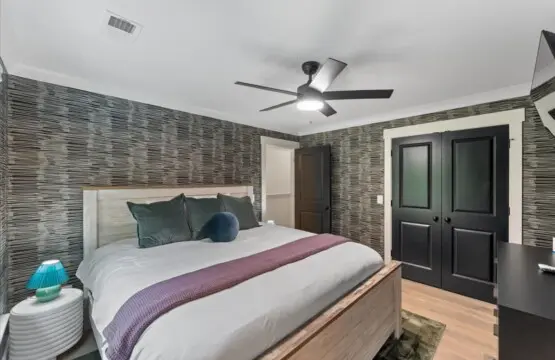 b1dcc6de 41c6 4f kWdzg