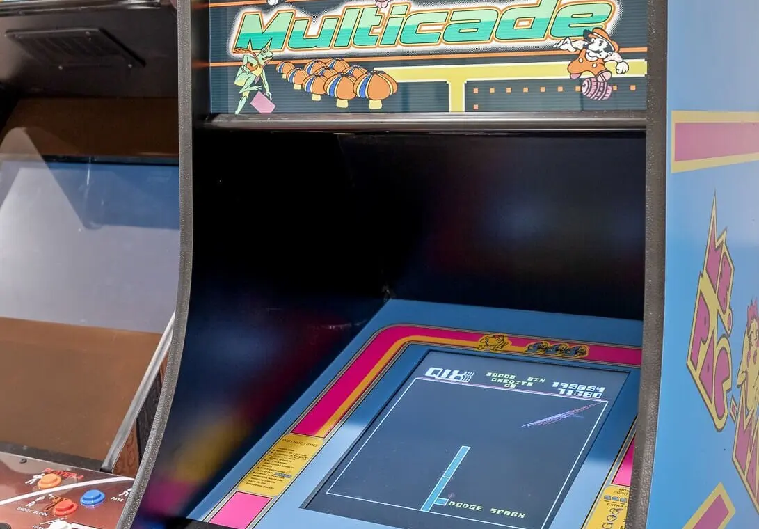 b7d17fdc 535c 46 3m1NZ