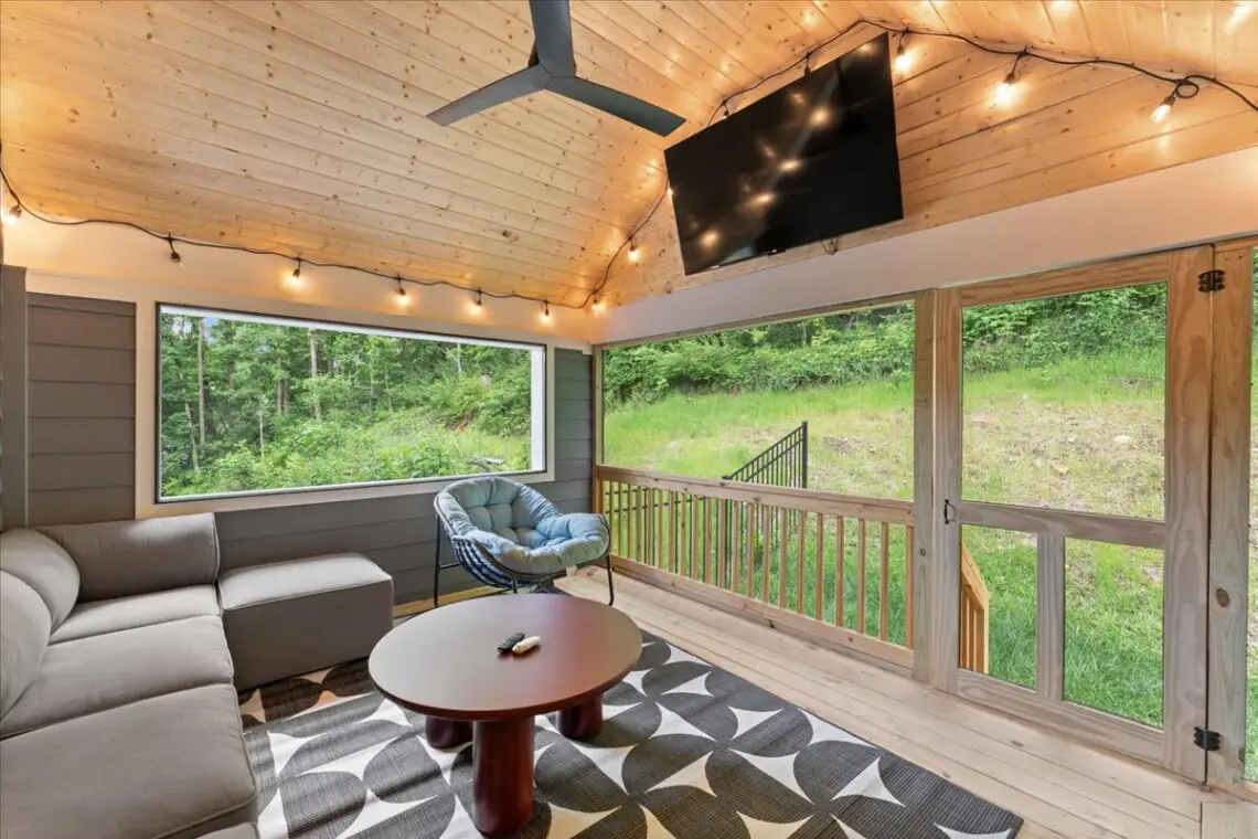 cf8c8a0f 1087 46 Bokkc