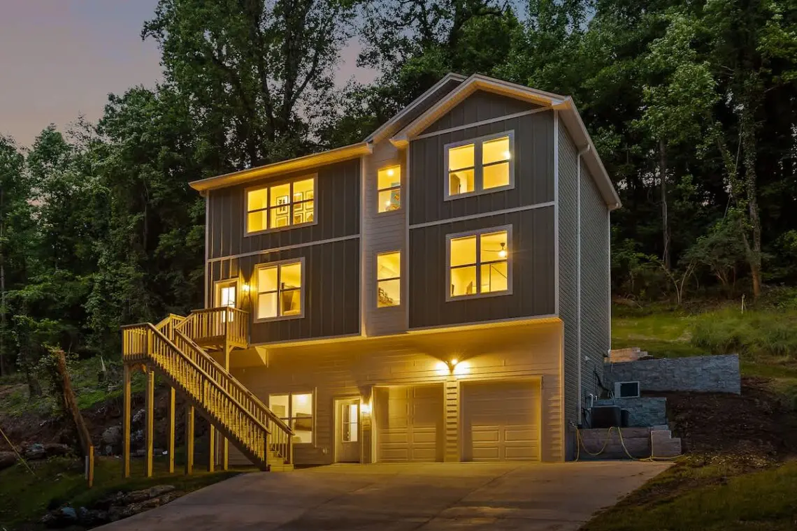 eb615ec5 7996 4d 2 o4K